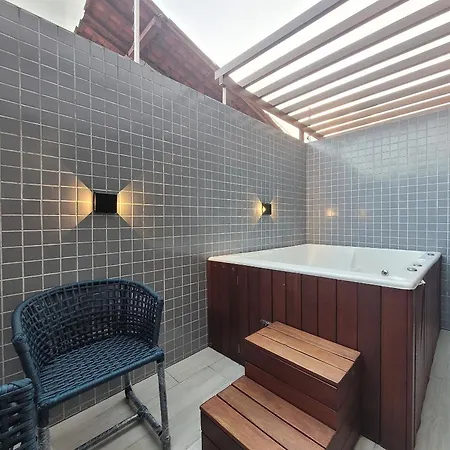 Flat Com Jacuzzi Area Externa A 50M Praia Do Bessa Joao Pessoa Exterior photo