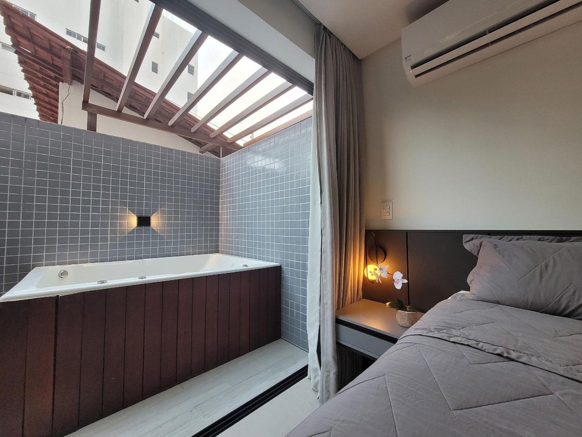Flat Com Jacuzzi Area Externa A 50m Do Bessa Apartment